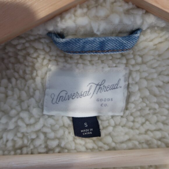 Universal Threads Jean Jacket Sherpa Lining Light Wash - SMALL - Picture 7 of 8